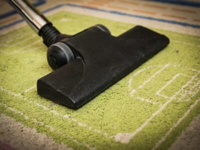 Professional cleaning services for your office / carpet / home!